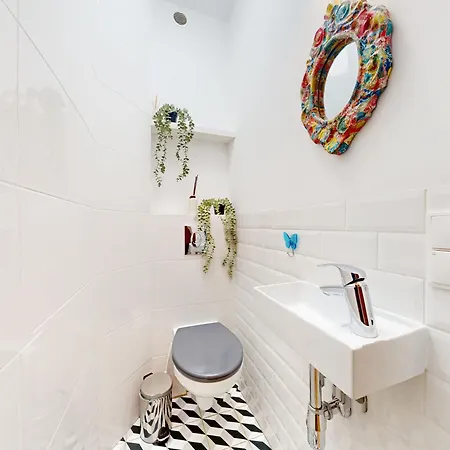 Apartament Eclipse Metro Wierzbno Mokotow